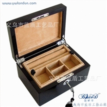 厂家定做供应各种精美高档的首饰盒化妆盒木质首饰盒别拍哦