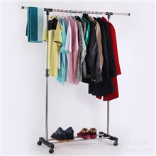 厂家直销不锈钢单杠伸缩晾衣架折叠晒衣架挂衣架落地002