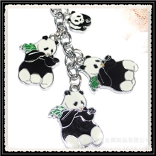 钥匙扣批发创意新款钥匙扣滴胶卡通小熊猫多挂件钥匙扣