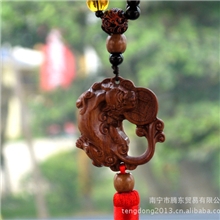 素*年原创设计纯手工辟邪桃木雕刻貔貅汽车挂件汽车内饰