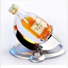 汽车香水全民疯抢轩尼诗二代汽车香水座车载香水车用香水附指南针