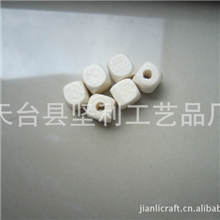 供应木珠散珠diy四方珠工艺品定制木珠批发木头工艺品木珠