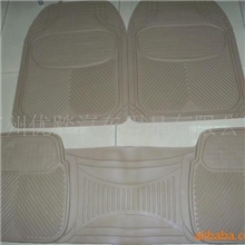 厂家批量供应加厚连体汽车PVC脚垫地垫/地胶/通用脚垫