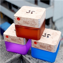 韵香坊韵味汽车香水座高档精油车载香水车用摆件新款汽车香水