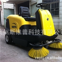专业供应自动道路扫地车高效节能无污染环保道路清扫机