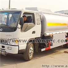 江淮HFC1091加油车著名品牌加油车加油车价格