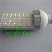 供应28W30WE40高品质大功率LED路灯LED路灯户外太阳能路灯