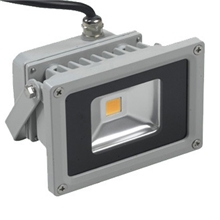 最具实效特色的高亮度高强度光控投光灯