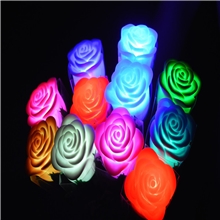 新款带专利玫瑰花带枝叶玫瑰花仿真玫瑰七夕节礼物精装小夜灯批发