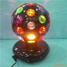 【厂家直销】供应高档绚丽舞台灯具士高灯LED摇头灯频闪灯