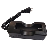 18650强光手电筒单线充充电器批发供应