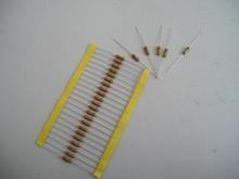 厂家现货直销1/8W1/4W1/2W1W各阻值编带碳膜电阻