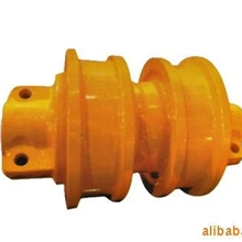 供应山推推土机、小松挖掘机支重轮