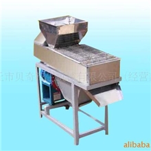供应100%脱净率花生米脱皮机