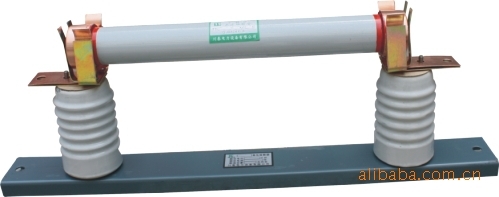 熔断器保护线路过载及短路RN1-10KV/(30-100)A高压熔断器