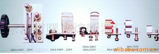 供应低压无填料封闭式熔断器插座(RM10)