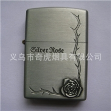 劲爆款特价创意爱情地球EARTH本色边镶玫瑰煤油打火机批发