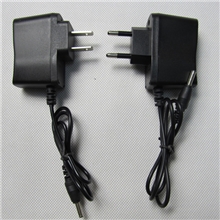 海智美厂家批发18650锂电池充电器强光手电筒充电器智能直充