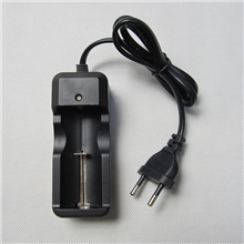 海智美厂家批发14500、26650,1634018650自停电池充电器