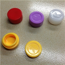 专业生产硅胶化妆盒硅胶烟油盒硅胶制品螺纹合盖可定制尺寸