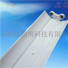 厂家大量直销，价格从优T5飞机头双支带罩铁皮支架，工程专用T5