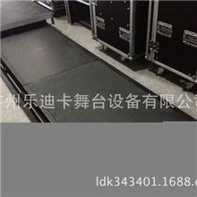 2013年11月新款新工艺1.2*1.2MLED开合屏，稳定性能强，使用方便