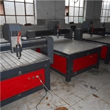厂家直销广告雕刻机