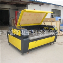 厂家供应大型雕刻机广告激光雕刻机