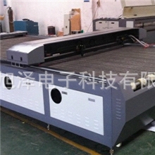 长期销售XZ1836自动送料激光切割机激光裁布切割机