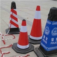 长沙反光橡胶底座方锥隔离路锥酒店方锥路障锥交通设施路锥