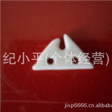 批发价供应各种型号的纺织瓷件