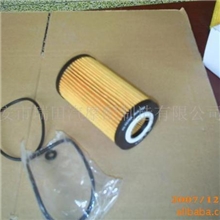 专业生产优质奔驰纸芯机油滤清器，燃油滤清器