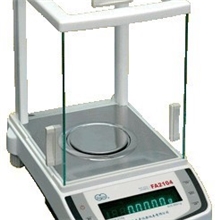 上海良平FA1004电子分析天平