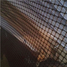 生产优质中小型钢板网，板材过滤网
