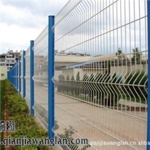 供应桃形柱护栏网、工厂隔离网、场地围网-乾嘉金属制品厂