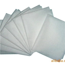 【诚信商家】供应精品白色涤纶长丝热轧无纺布（图）