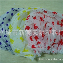 供应创意家居日用儿童PE塑料浴帽提花防水浴帽洗浴宝宝浴帽