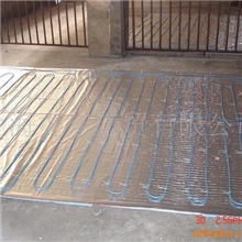 供应上海发热电缆，电地暖，仔猪保温板，养猪设备，小猪保温板