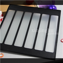 供应平面磨砂钢化玻璃