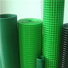 供应养鸡围栏批发荷兰网养殖场围栏养殖铁丝网围栏厂家直销