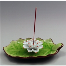 厂家直销手工荷花莲花香座陶瓷香插香炉宗教佛具摆件瓷花蓝
