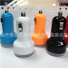 火箭头车充双USB车载充电器2.1AIpad车充