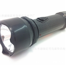 厂家热销LED手电筒塑料手电筒强光手电筒充电LED手电筒批发