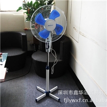 大量出售16寸摇头风扇落地式电风扇夏热家用必备品