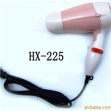 秒批！225家用型电吹风【欢庆阿里巴巴1688开】