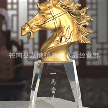 厂家批发商务礼品办公摆件金属工艺品马到成功一马当先