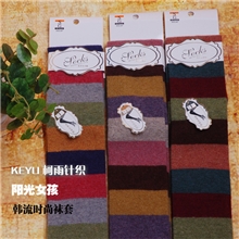 批发keyu阳光女孩原单春冬款女式兔羊毛横条纹袜套A7065