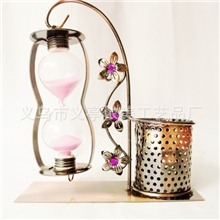 雕花铁艺沙漏笔筒工艺礼品金属工艺品单挂笔筒大号