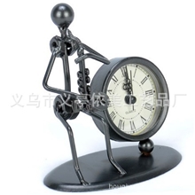 新品铁艺工艺时钟铁人小玩意生日礼物T317-69