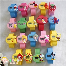 特价送电池儿童拍拍表全网最低价啪啪圈卷尺表防水电子拍拍表